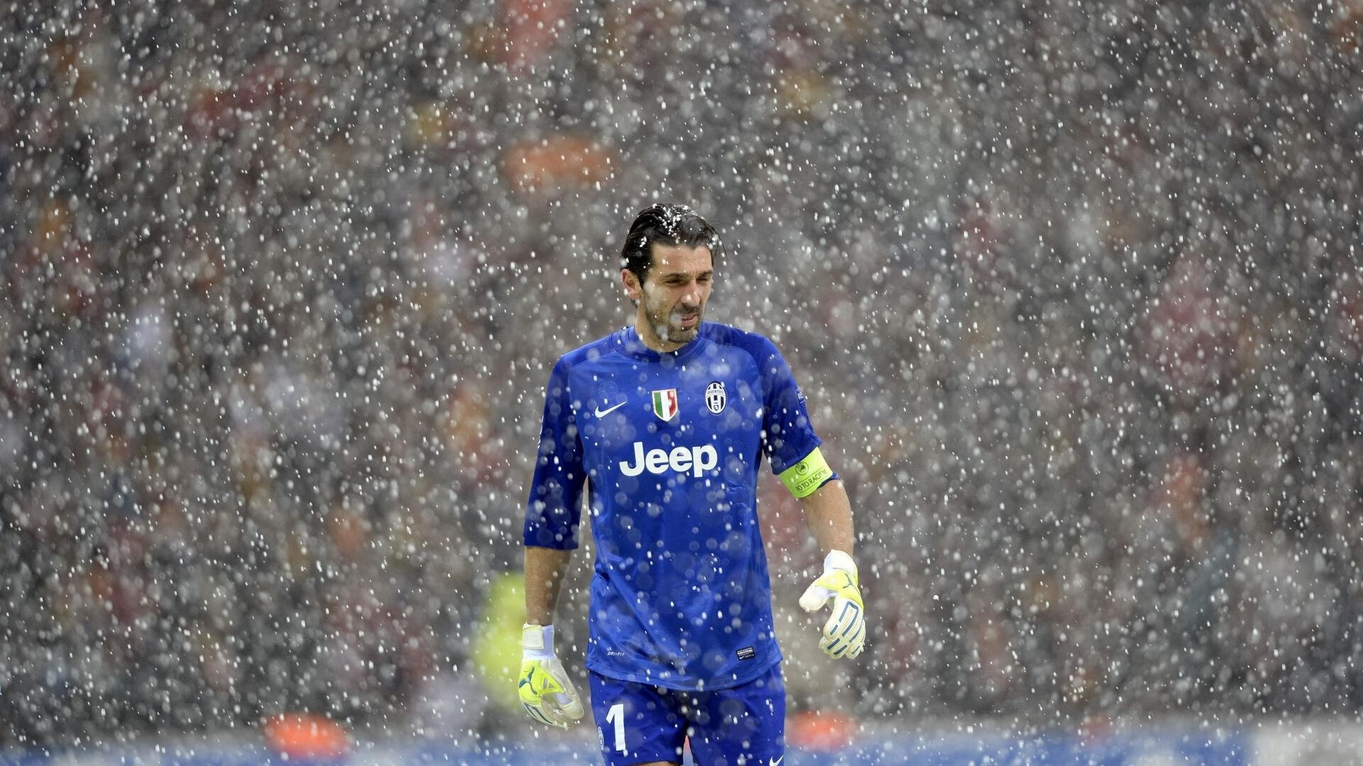 丹麦狂胜加纳,阿坎吉成为关键先生,一粒进球如何改变一支球队的命运?