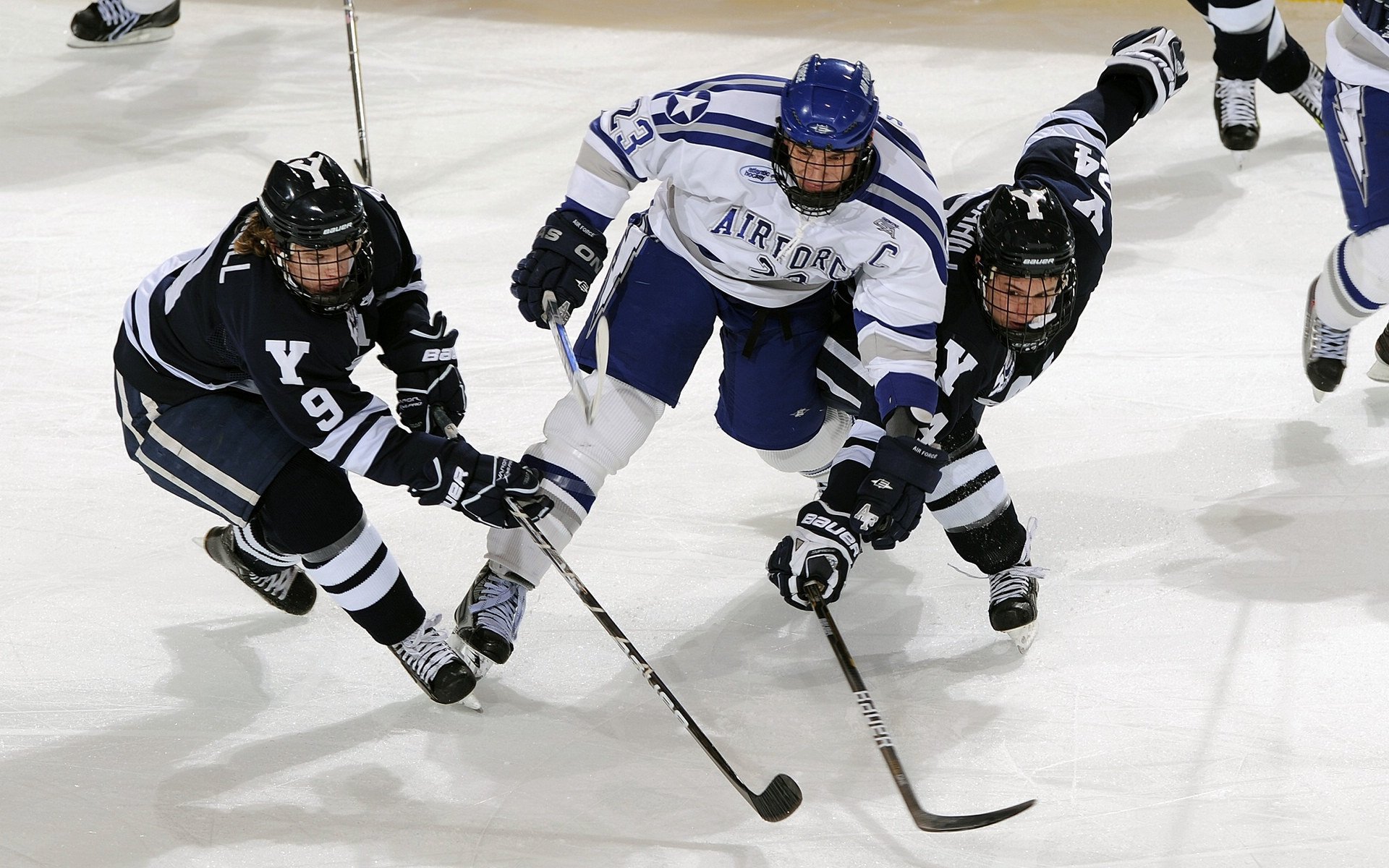 丹麦狂胜加纳,阿坎吉成为关键先生,一粒进球如何改变一支球队的命运?